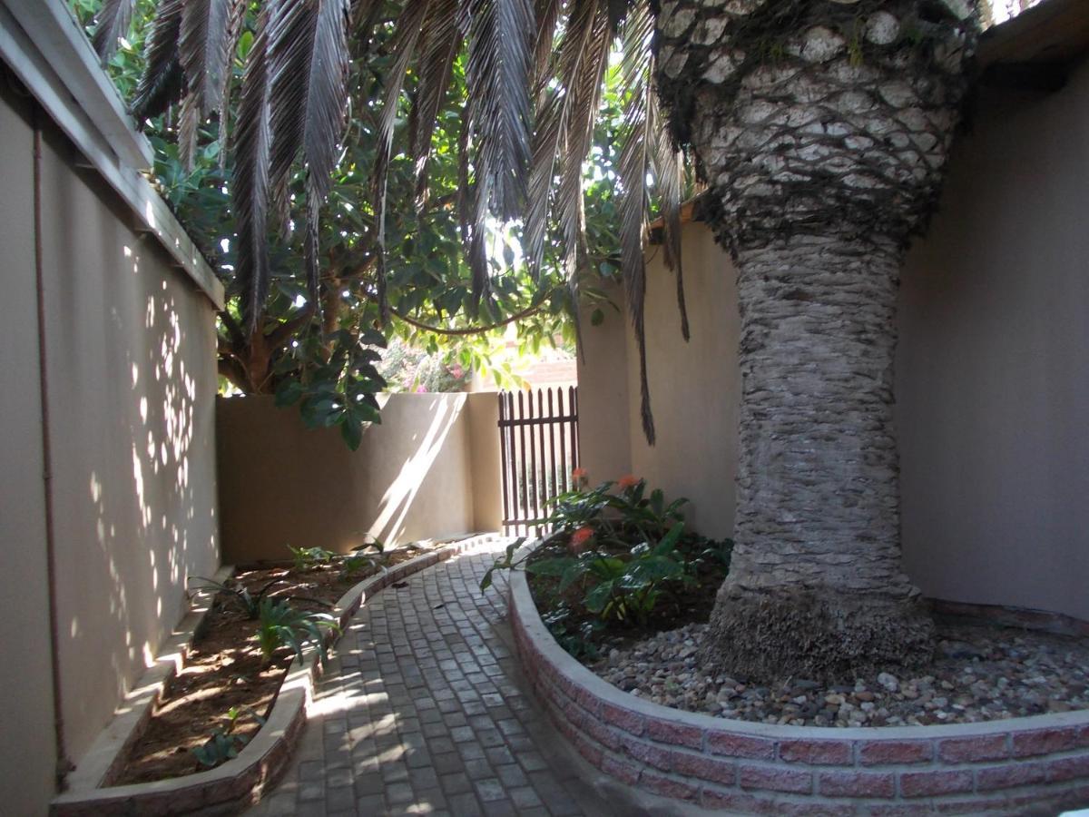Huis Klipdriftself Catering &B&B Henties Bay 外观 照片