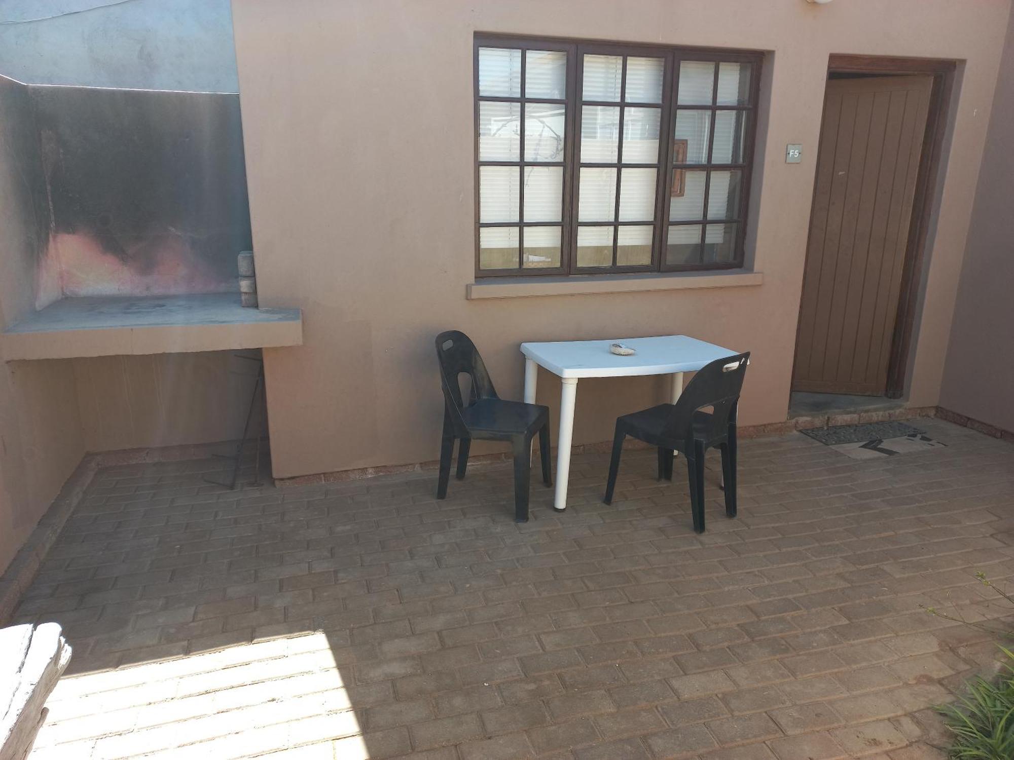 Huis Klipdriftself Catering &B&B Henties Bay 外观 照片