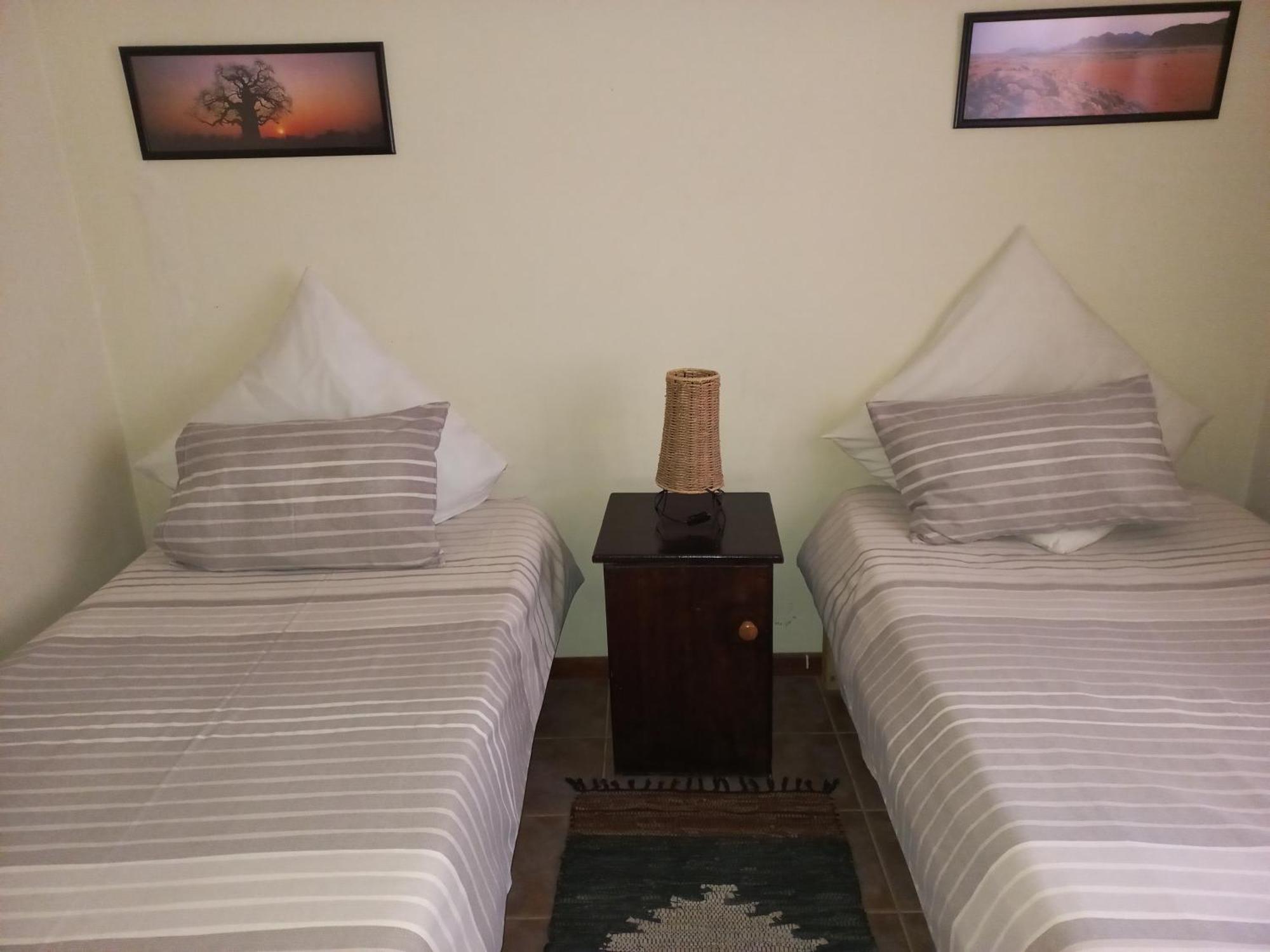 Huis Klipdriftself Catering &B&B Henties Bay 外观 照片