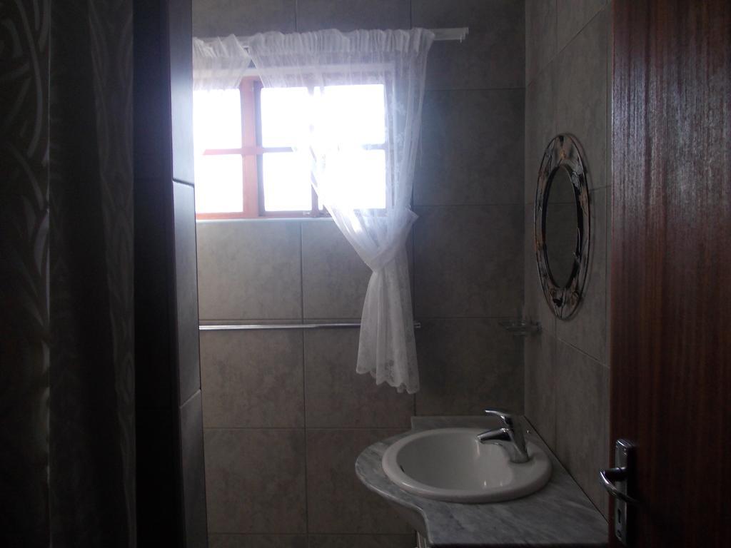 Huis Klipdriftself Catering &B&B Henties Bay 外观 照片
