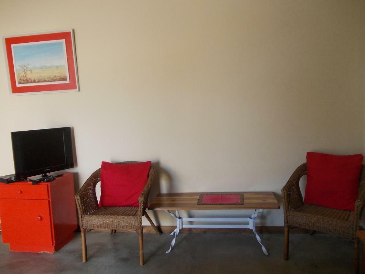 Huis Klipdriftself Catering &B&B Henties Bay 外观 照片